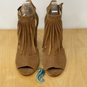 Chinese Laundry Boho Brown Suede Fringe Bootie 10